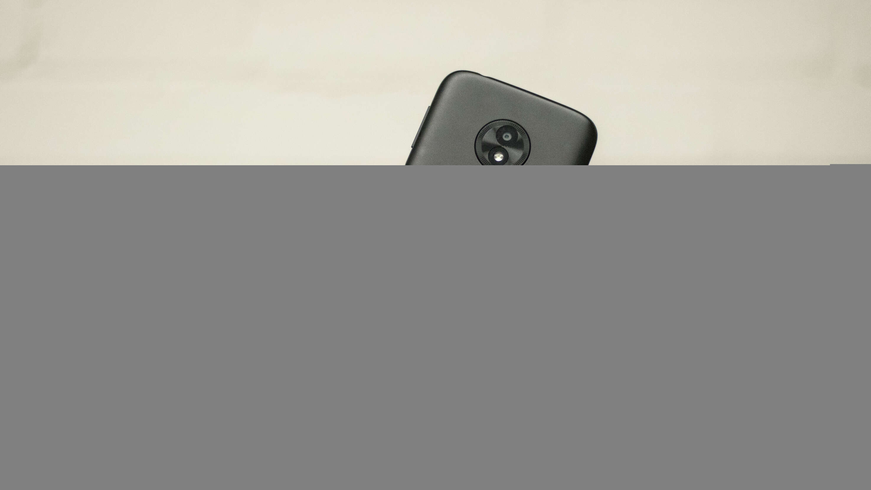 Motorola Moto E5 Play review: The best sub-£100 phone yet?